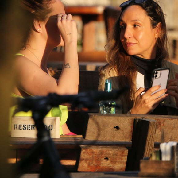 Livres e empoderada, Maria Maya revelou-se bissexual em 2019