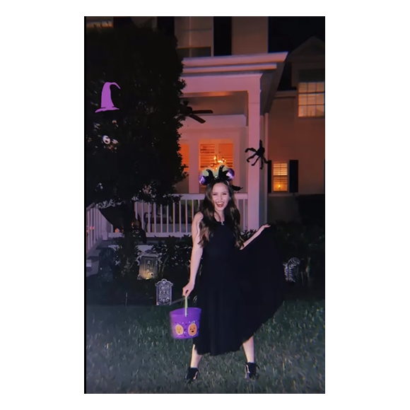 Larissa Manoela no Halloween de 2019