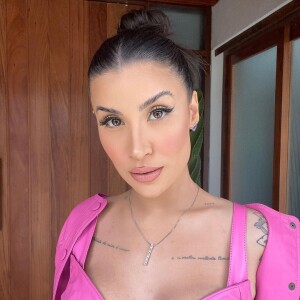 Bianca Andrade faz apelo após boatos de traição de Fred: 'Deixa a gente paz. A gente tem um filho de quatro meses'