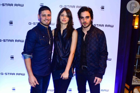 Daniel Rocha, Laura Neiva e Fiuk prestigiam a festa de lançamento da coleção RAW for the Oceans, na Cartel 011, em São Paulo