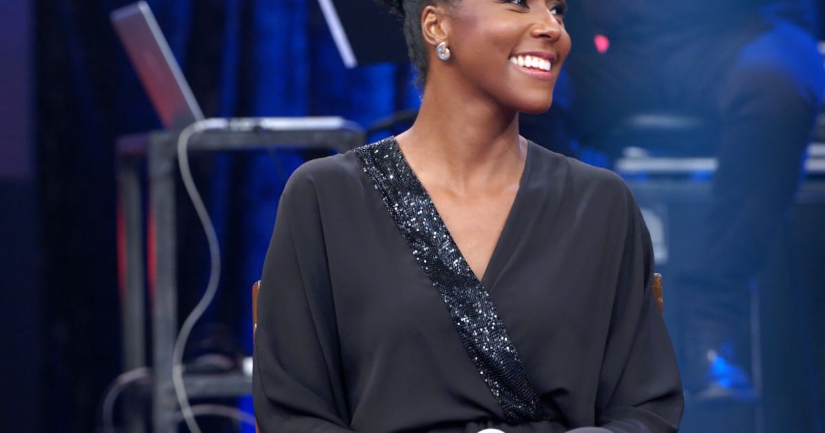 Estreia De Maju Coutinho No 'Fantástico' Emocionou O Público Em Dia Histórico - Purepeople