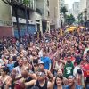 Pelo fato de o Carnaval reunir mulhares de pessoas, a realização do evento, incluindo o 'Bloco da Preta', poderia aumentar o contágio