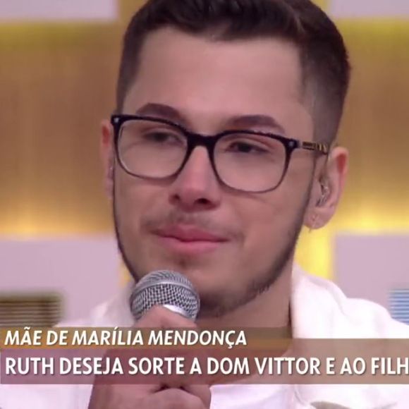 Gustavo, irmão de Marília Mendonça, falou sobre a véspera da morte da cantora: 'Um dia antes, ela conversou comigo, ela me deu conselhos igual ela sempre fazia'