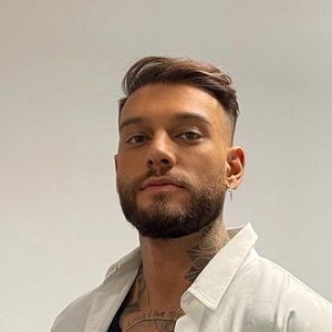 Lucas Lucco explicou que os fãs que pediram o lançamento da música com Marília Mendonça