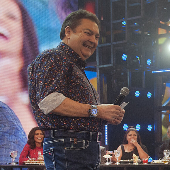 Faustão já tem seu corpo de balé escolhido para programa na Band