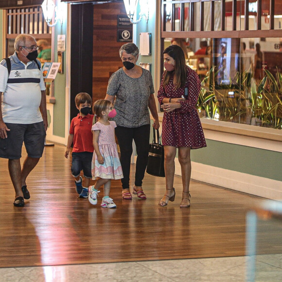 Crescimento dos filhos de Thais Fersoza chamou atenção na web