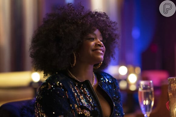 Penteados cheios de estilo aparecem em cenas de 'Harlem'