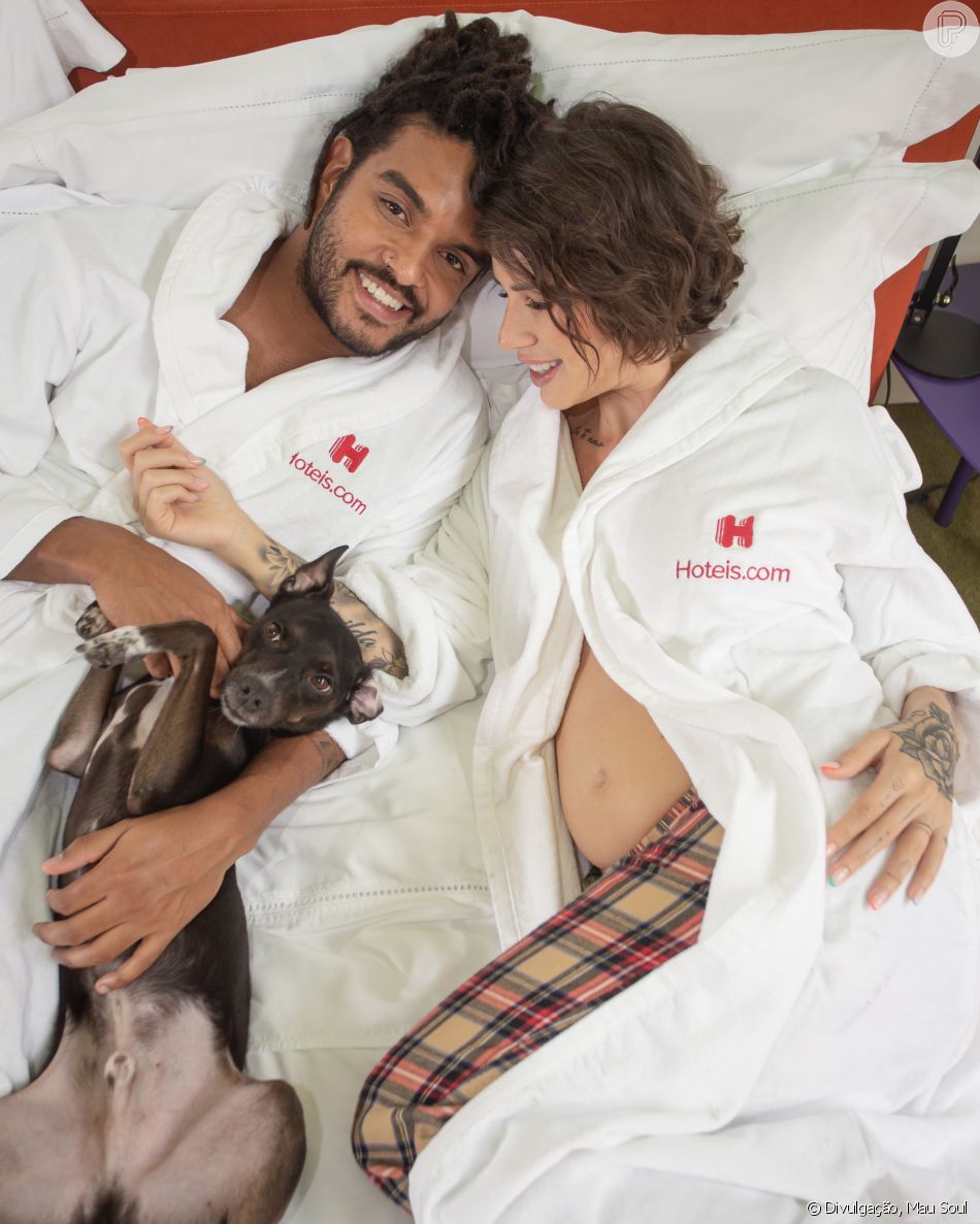 Nanda Terra e Mack David, de 'Casamento às Cegas', explicaram que já alcançaram a 13ª semana de gestação - Purepeople