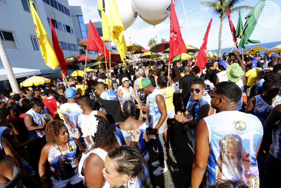 Carnaval 2022 em Salvador: Outros artistas passaram a organizar os próprios eventos, cujos preços costumam ser salgados