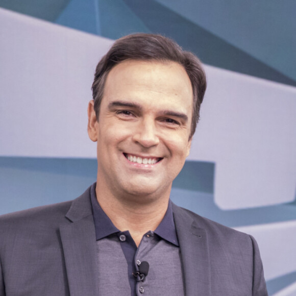 Ex-titular do 'Fantástico', Tadeu Schmidt é o novo apresentador do 'Big Brother Brasil'