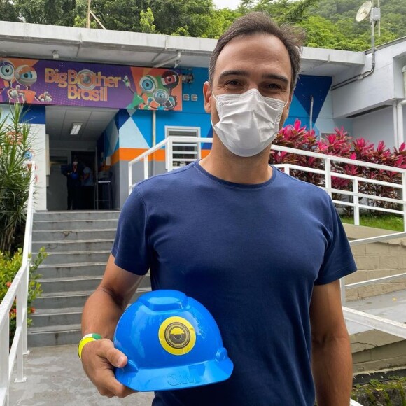Tadeu Schmidt contou como pretende lidar com as críticas das torcidas