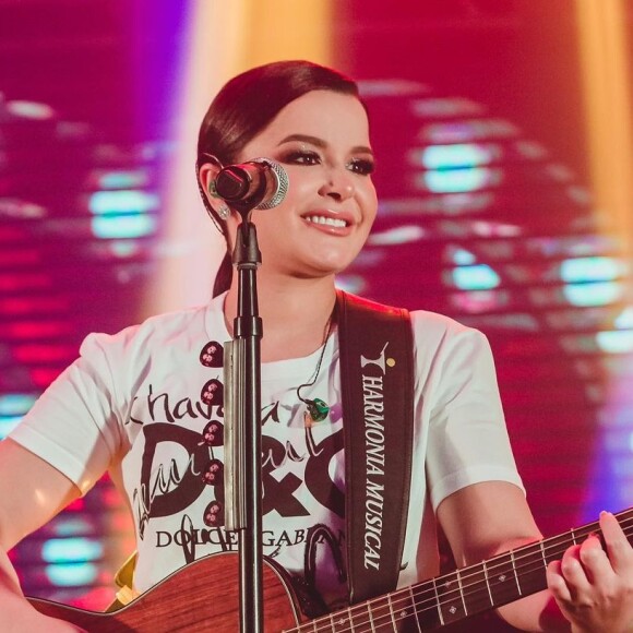 Dupla de Maiara, Maraisa brincou sobre show com saião: 'Culto da Irmã Neide'