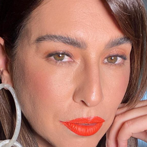 Fernanda Paes Leme preocupou os fãs na manhã desta segunda-feira (17) ao anunciar que está internada em um hospital