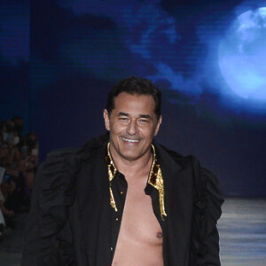 Luciano Szafir teve que usar uma bolsa de colostomia