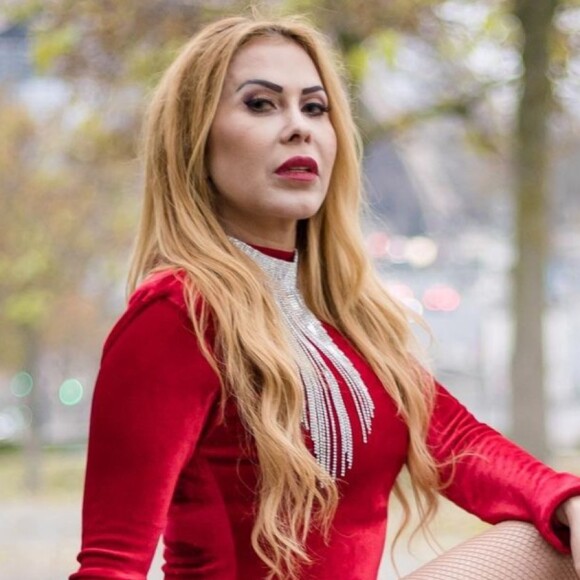 Joelma é diagnosticada com covid pela segunda vez