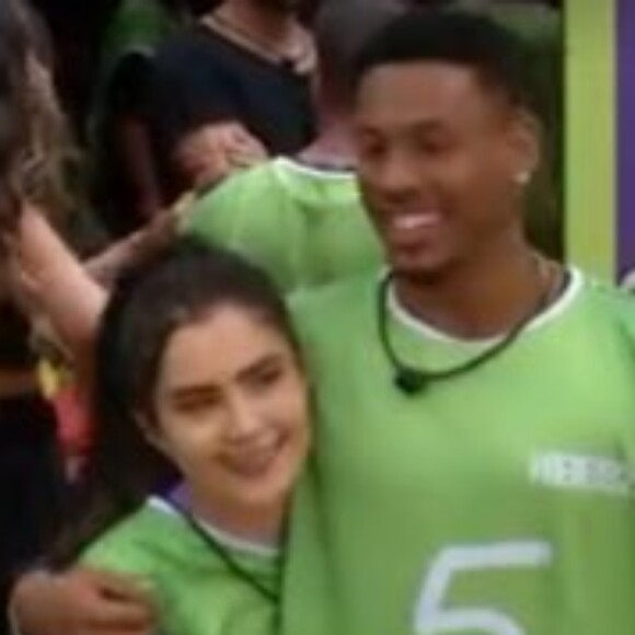 Jade Picon e Paulo André são alvos de torcida dentro e fora da casa do 'BBB 22'