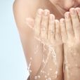 A pele das mãos está extremamente exposta aos danos causados por agentes externos, como o excesso de umidade.