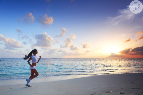 Corrida na areia: confira as vantagens do exercício físico para seu corpo e bem-estar