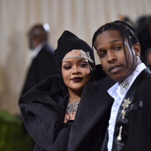 Rihanna e A$AP Rocky anunciaram gravidez no final do mês passado