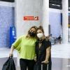 Roupas confortáveis, como legging e vestido, são boas apostas para viajar: Fernanda Gentil e a mulher, Priscilla Montandon, apostaram nelas