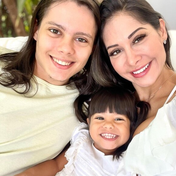Maíra Cardi também é mãe de Lucas, fruto de um outro casamento