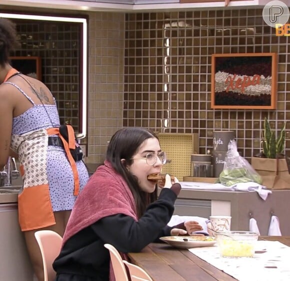 Na sua primeira Xepa do 'BBB 22', Jade Picon viralizou ao comer banana da terra crua e reclamar do sabor do alimento