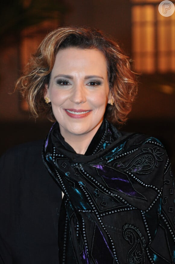 Ana Beatriz Nogueira está mantida no elenco da novela 'Olho por Olho'