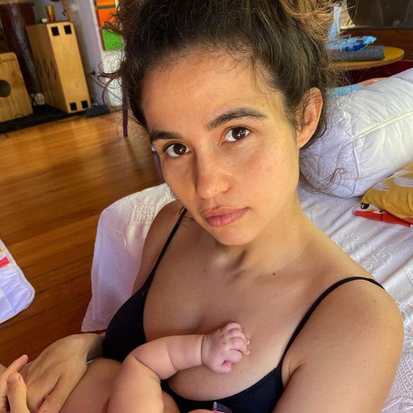 Mãe de gêmeas, Nanda Costa fez desabafo sobre a rotina difícil