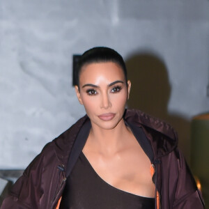 Kim Kardashian fez o desapego de alguns itens de seu armário