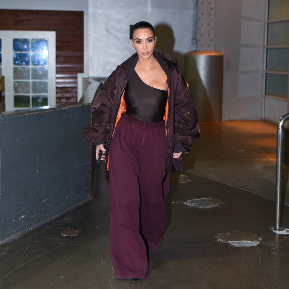 Kim Kardashian fez o desapego de alguns itens de seu armário