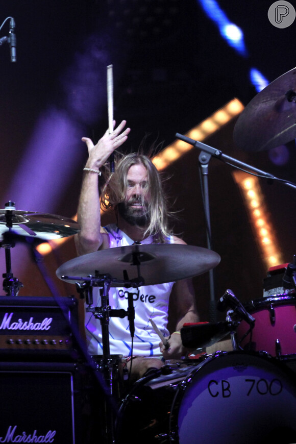 Baterista do Foo Fighters, Taylor Hawkins passou pela banda de Alanis Morissette