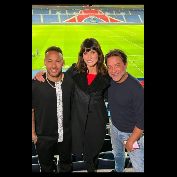 Neymar tem um camarote no Parc des Princes, casa do PSG