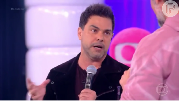 Zezé Di Camargo explica ausência de Luciano no 'Caldeirão'