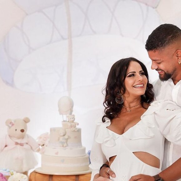 Viviane Araújo é casada com o empresário Guilherme Militão e o elogia em relação na gravidez: 'Coruja'