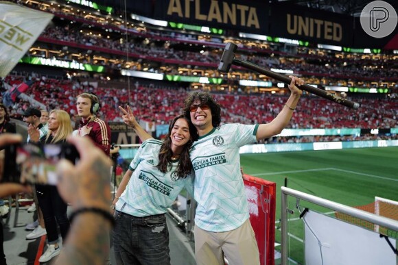 Bruna Marquezine e Xolo Maridueña assistiram disputa entre o Atlanta United e o FC Cincinnati
