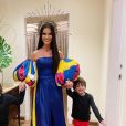 Andressa Suita posta foto com os filhos antes do Baile da Vogue e escreve sobre maternidade real