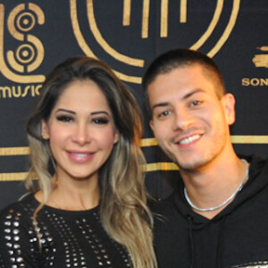 Atualmente, Maíra Cardi e Arthur Aguiar estão passando um tempo longe das redes sociais