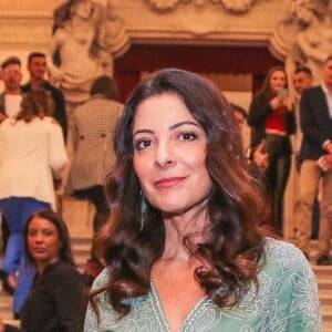 A jornalista Ana Paula Padrão também é fã de vestidos mais delicados