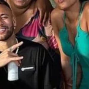 Neymar também levou Bruna para conhecer a sua família