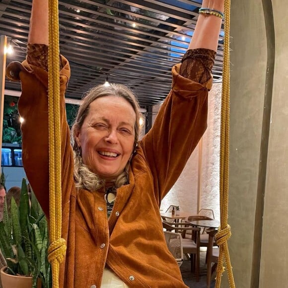 A atriz Maria Zilda é mãe de Raphael Vieira e ex-sogra de Eduarda Porto