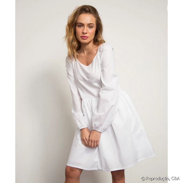 Vestido Curto com Amarração e Manga Bufante, C&A