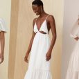 Outfit da noiva: 8 macacões e vestidos brancos para você usar no casamento civil