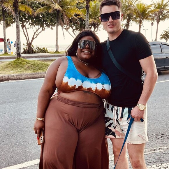 Lucas Souza, de 21 anos, marido da cantora e fashionista Jojo Todynho, de 25 anos, assinou contrato com a agência que cuida da imagem de sua esposa