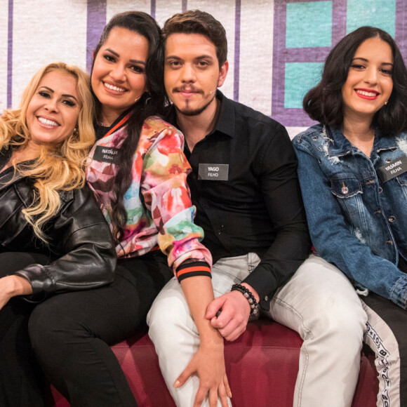 Filha de Joelma, Natália Sarraff comentou internação da mãe