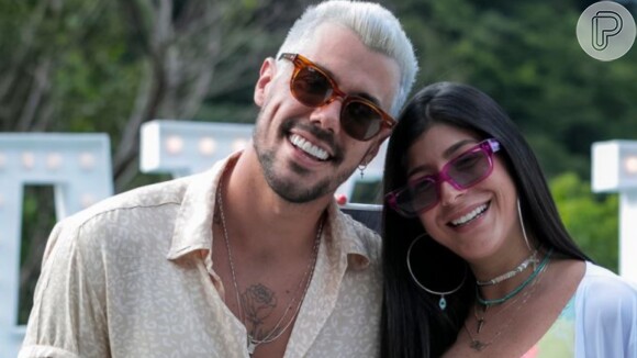 Yá Burihan e Lipe Ribeiro são vistos em clima de intimidade em balada em São Paulo
