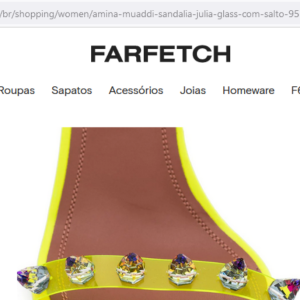 Sapato de Bruna Marquezine pode ser encontrado no site da FARFETCH pela bagatela de R$ 7.748
