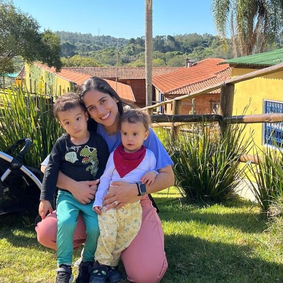 Mãe de dois, Camilla Camargo teve seu corpo muito elogiado