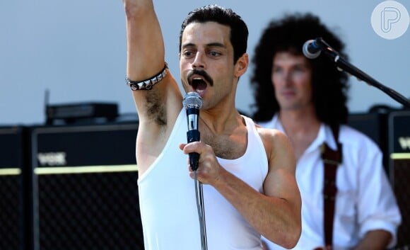 Trejeitos semelhantes ao de Freddie Mercury impressionaram o público que assistiu ao filme