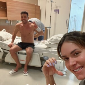 Wesley Safadão e Thyane Dantas surgem em quarto de hospital durante internação do cantor