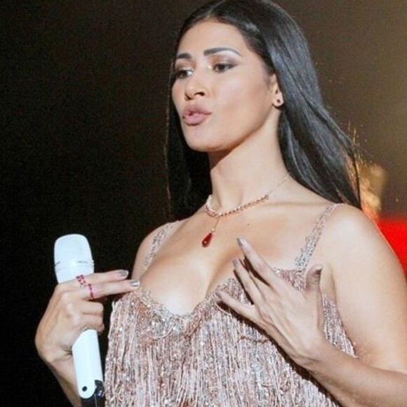 Simaria não tem conversado com ninguém e nem tem aceitado receber visitas em casa